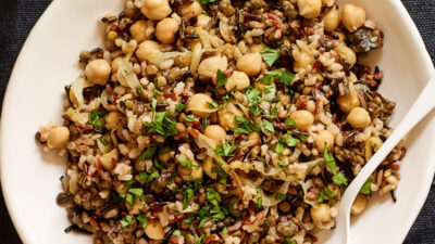 Israeli rice with lentils and chickpeas