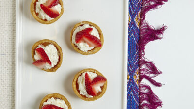 Fruit Tarts with White Chocolate Cream