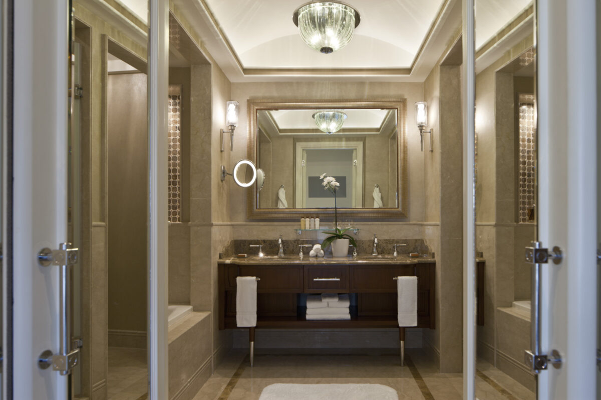 Waldorf tv in the bathroom