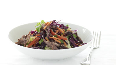 k.com_blog_spicy thai beef salad