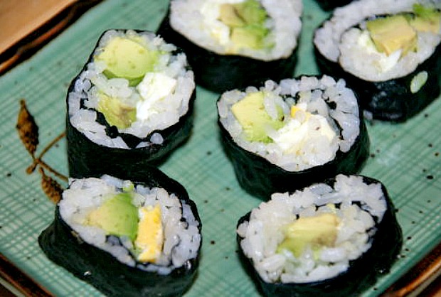 kids veggie sushi