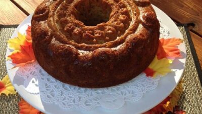 Kings crown apple honey cake 2