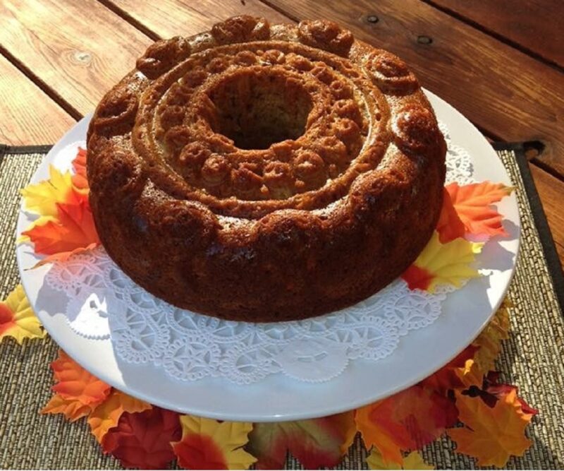 Kings crown apple honey cake 2