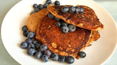 Leftover Oatmeal Pancakes