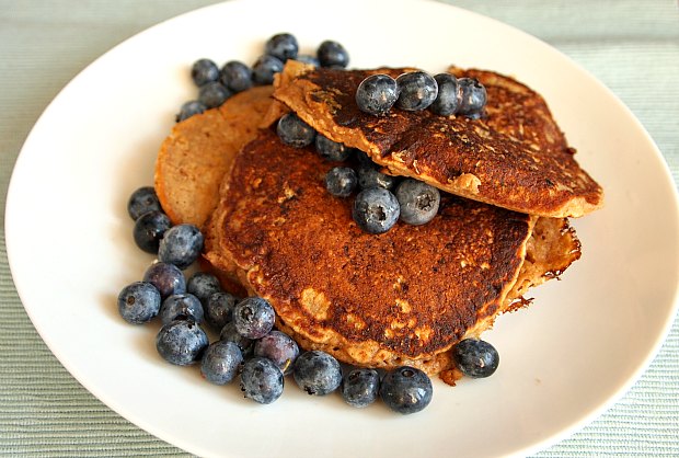 Leftover Oatmeal Pancakes