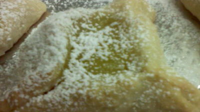 Lemong Meringue Hamantaschen