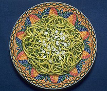 Linguine and Spinach Pesto
