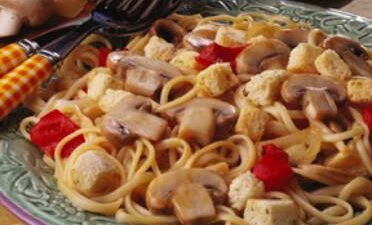 Linguine with Mushroom Caesar Sauce