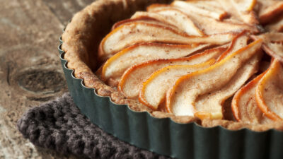 macaroon pie crust.jpg