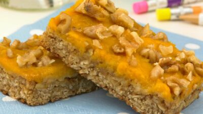 Mango Oat Breakfast Bars