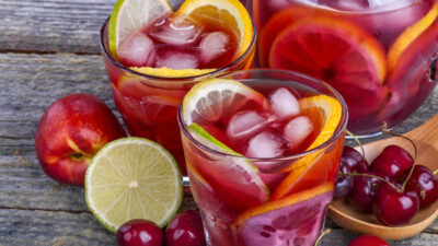 maraschino cherry lemonade.jpg