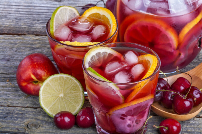 maraschino cherry lemonade.jpg