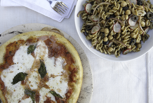 Margherita Pizza with Pesto Pasta Salad