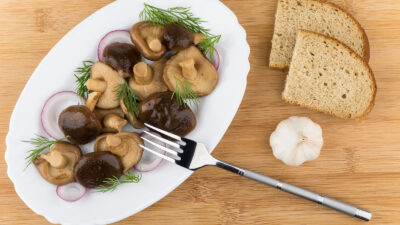 marinated mushrooms