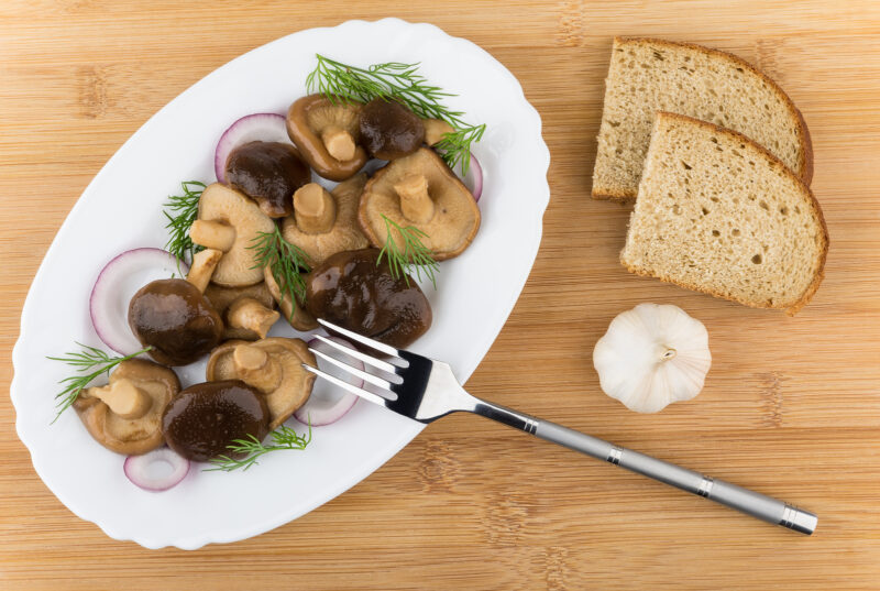 marinated mushrooms