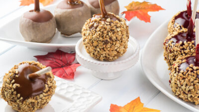 marshmallow cream caramel apples.jpg