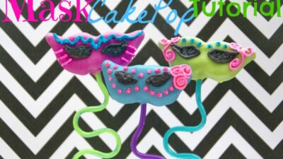 Mask Cookie Tutorial with CaekaBite