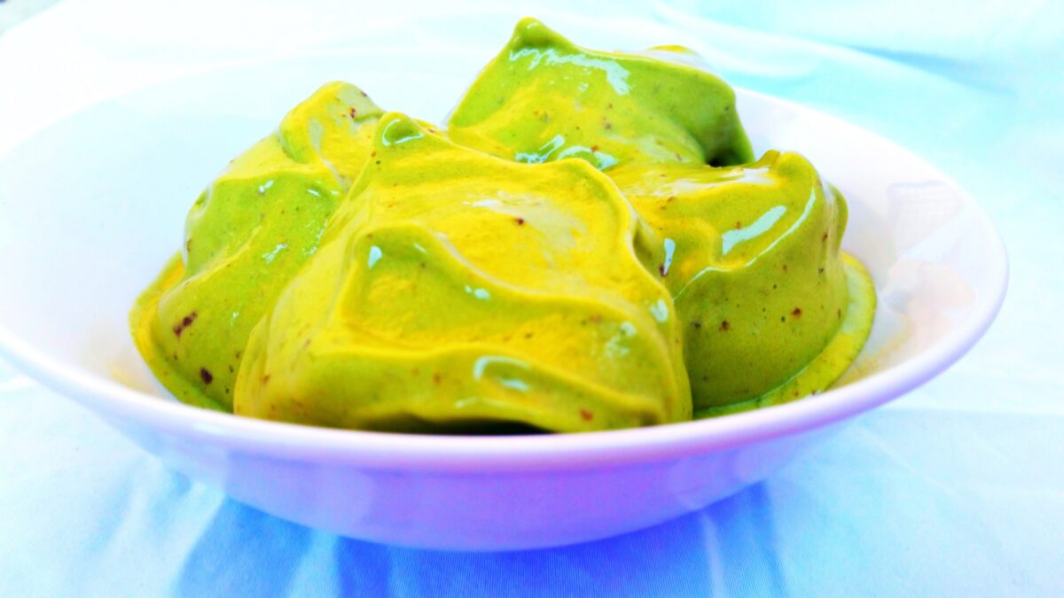 ENERGIZING MATCHA ICE CREAM