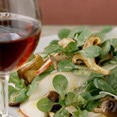 M&acirc;che, Pear, Parmesan & Wild Mushroom Salad