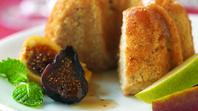 Mini Ginger Pear Cakes