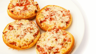 mini pizzas