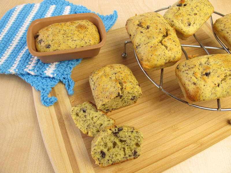 mini poppy-seed loaves