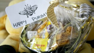 mishloach manot with chocolates
