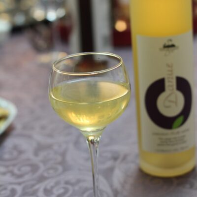 morad wines2.jpg