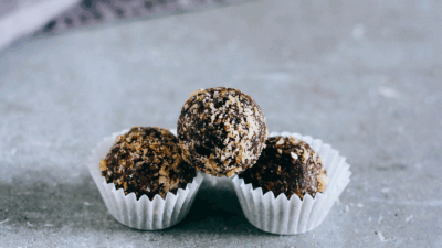 Moroccan charoset balls