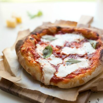 mozzarella pizza