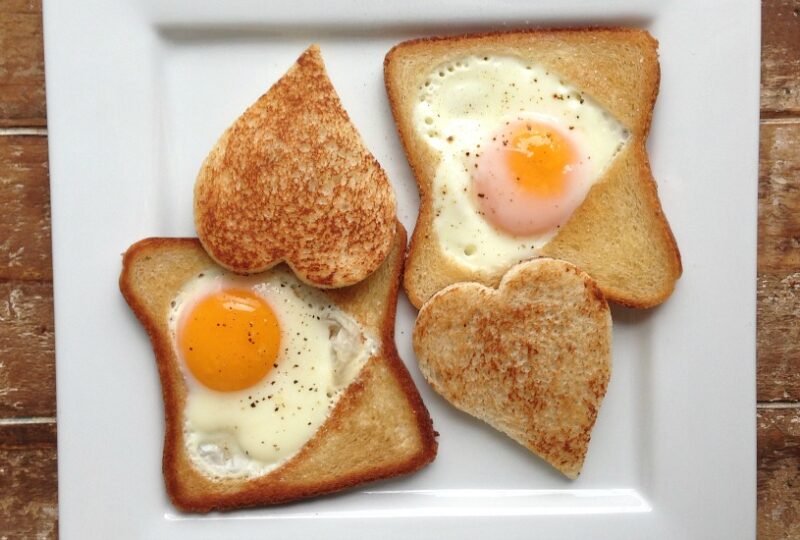 Nest Eggs in a Hole