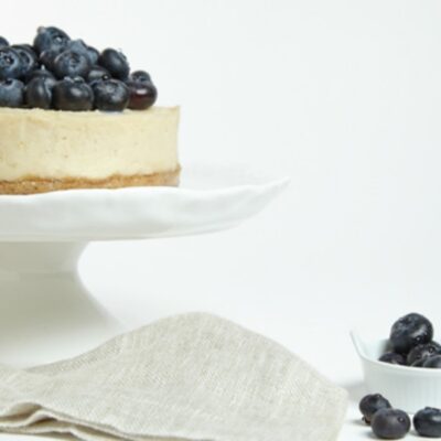 No-Bake Lemon and Blueberry Cashew Cheesecake
