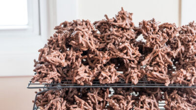 No Bake Treats - Chocolate Haystacks
