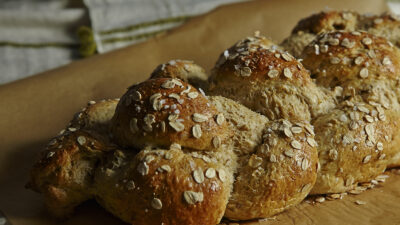 OAT BRAN CHALLAH