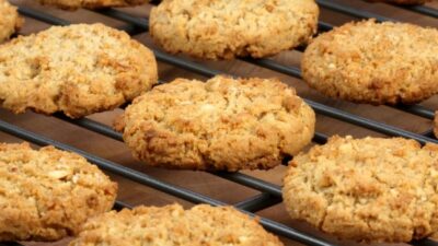 oatmeal cookie