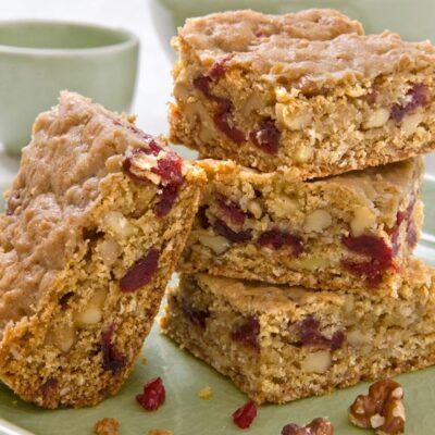 Oatmeal, Walnut, Cranberry Bar