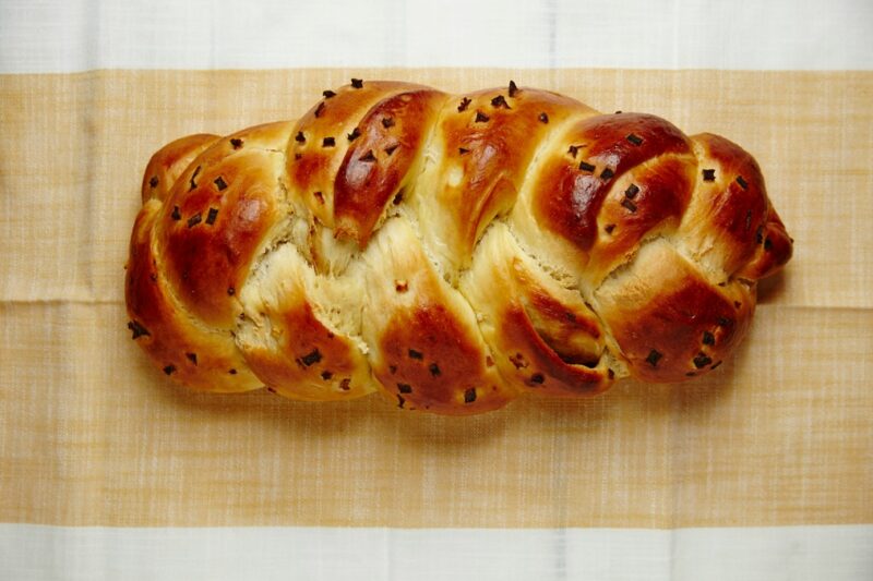 Onion-Filled Honey Challah.jpg