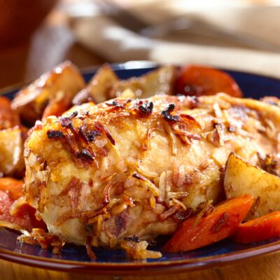 Onion Roasted Chicken & Vegetables