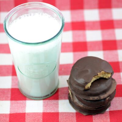 Paleo Peanut Butter Tagalongs