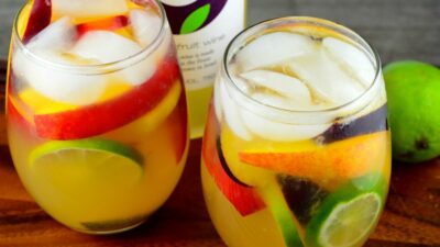 passion fruit wine sangria