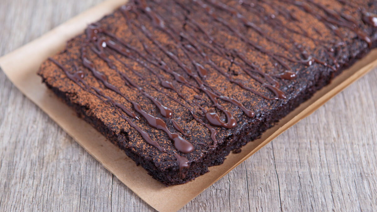 PASSOVER CHOCOLATE QUINOA CAKE
