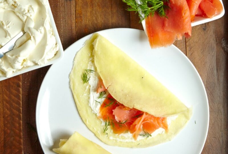 passover crepes with salmon and cream cheese