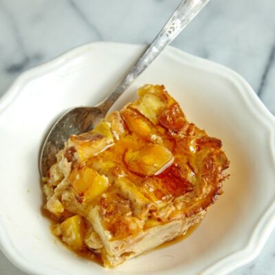 Banana and Peach Matzo Brie Bake - easy to make ahead and have ready for all your guests the next morning
