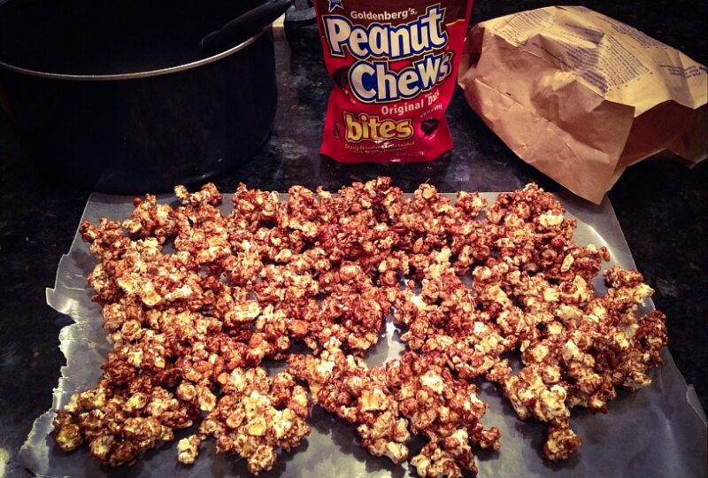 Peanut Chew Popcorn