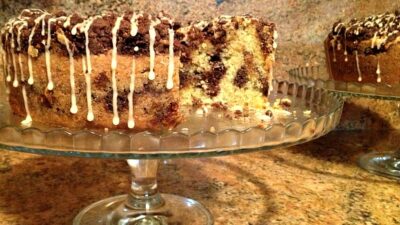 peanut chew vanilla cake