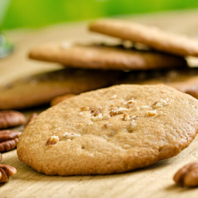 Pecan lace cookies