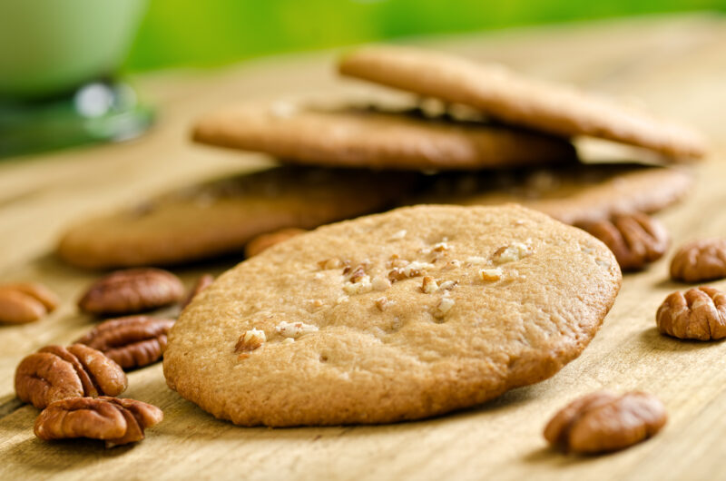 Pecan lace cookies