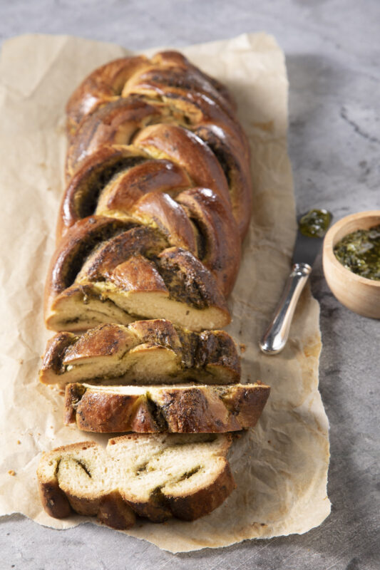 Pesto Challah