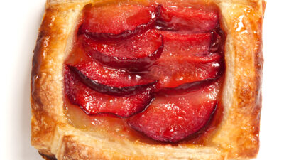 Pluot_tart