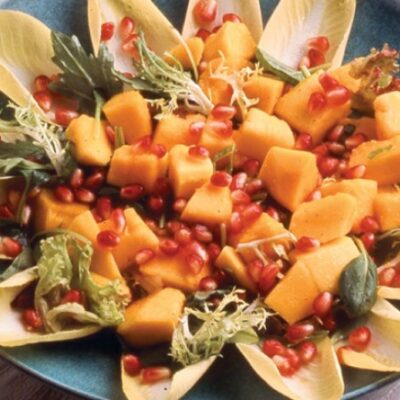 Pomegranate and Papaya Salad with Ginger Dressing